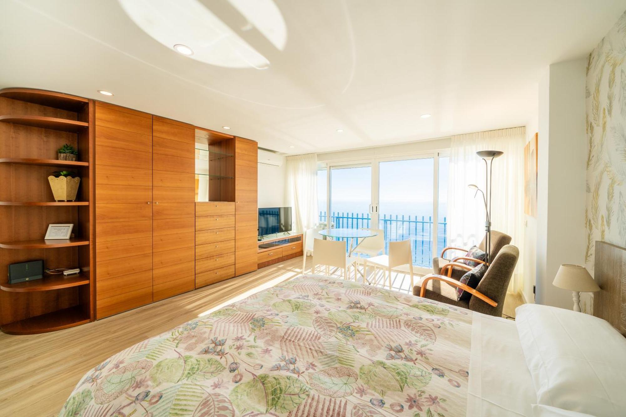 Primera Linea Playa Levante Benidorm Exteriör bild